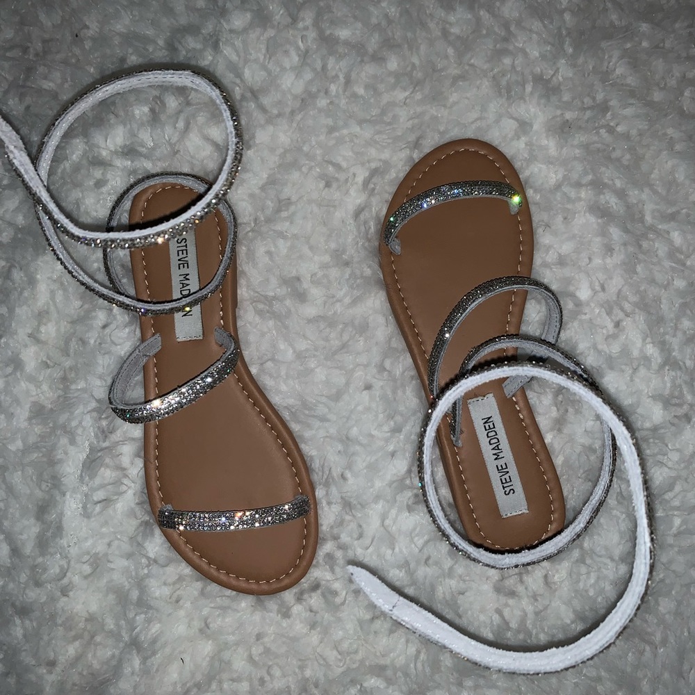 🆕 Steve Madden Shimmering Stone Sandal- size 7 😍